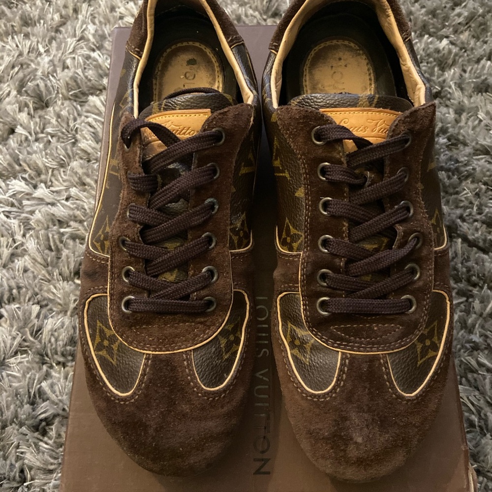 Louis Vuitton Sneakers - Picture 1 of 15
